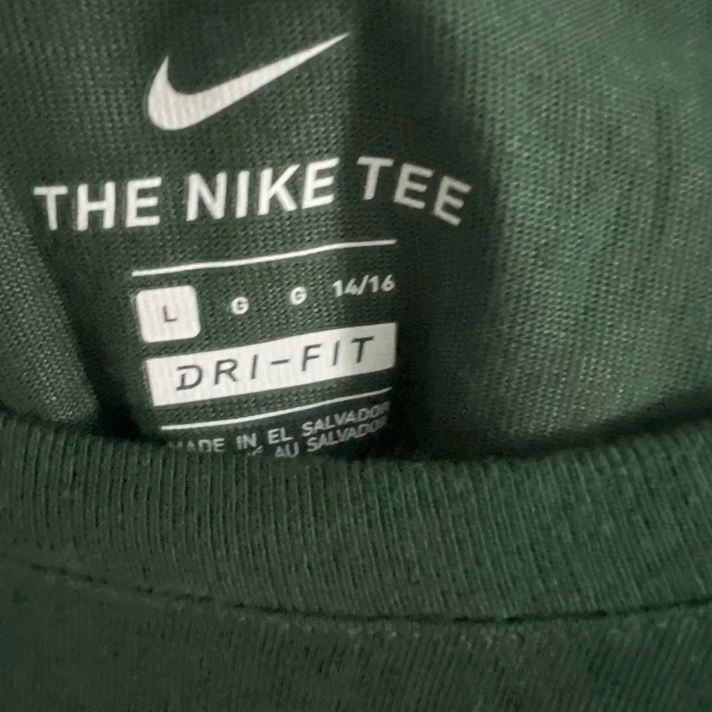 Nike classic green